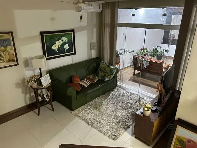 Casa com 300m² 2 quartos e 3 banheiros, à venda, no bairro Parque Residencial Beira Rio em Guaratinguetá