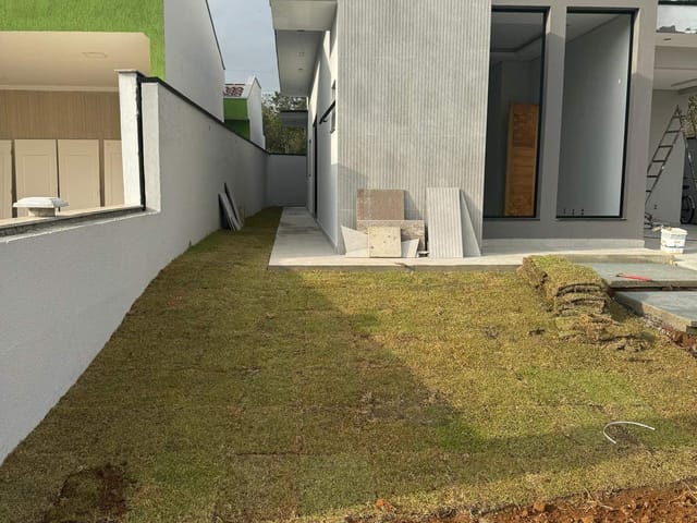Casa com 253m² 3 quartos e 2 banheiros, à venda, no bairro Parque das Nações em Pindamonhangaba