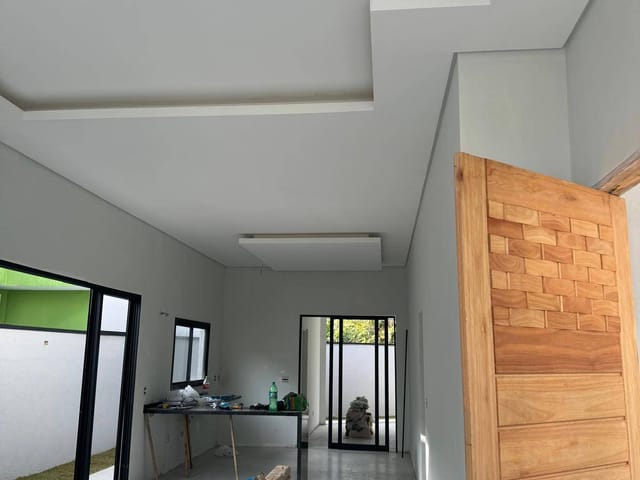 Casa com 253m² 3 quartos e 2 banheiros, à venda, no bairro Parque das Nações em Pindamonhangaba