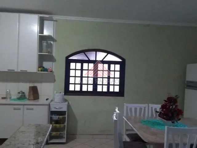 Casa com 620m² 3 quartos e 2 banheiros, à venda, no bairro Vila Bocaina em Mauá