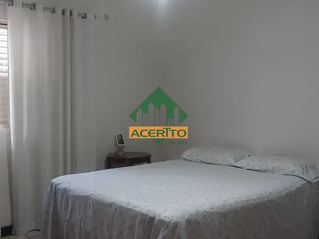 Casa com 348m² 3 quartos e 2 banheiros, à venda, no bairro Ipanema em Araçatuba
