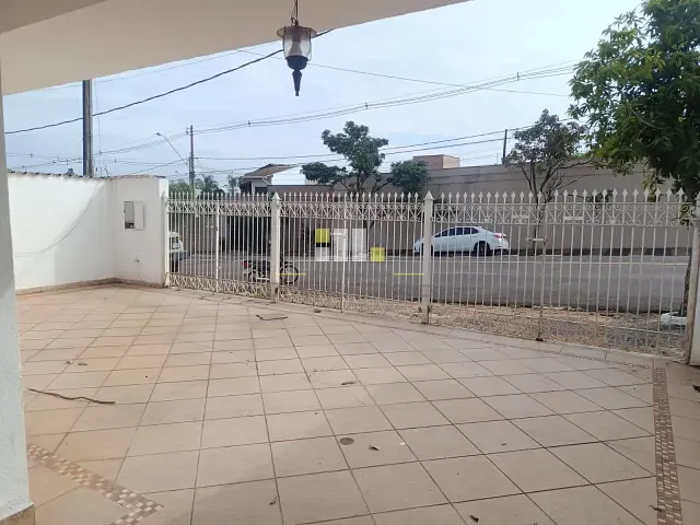 Casa 4 quartos e 3 banheiros, para alugar, no bairro Vila Miranda em Sumaré
