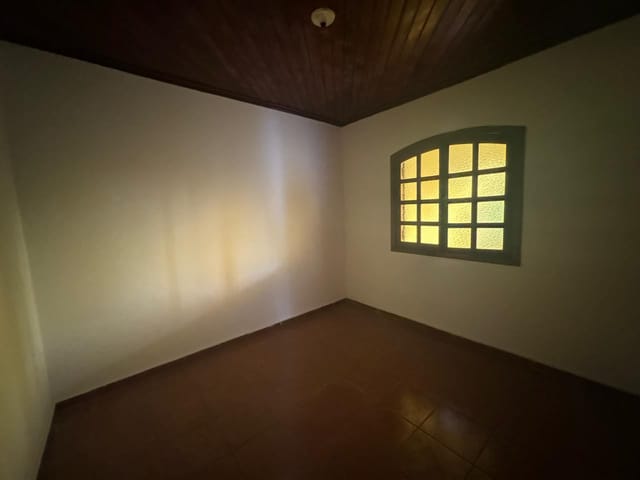Casa com 188m² 4 quartos e 3 banheiros, à venda, no bairro Residencial Vale das Acácias em Pindamonhangaba