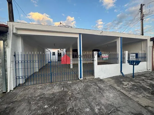 Casa com 188m² 4 quartos e 3 banheiros, à venda, no bairro Residencial Vale das Acácias em Pindamonhangaba