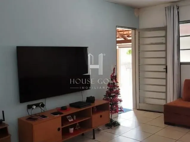 Casa com 200m² 3 quartos e 1 banheiro, à venda, no bairro Condomínio Amin Camargo em Goiânia