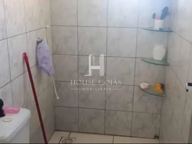 Casa com 200m² 3 quartos e 1 banheiro, à venda, no bairro Condomínio Amin Camargo em Goiânia