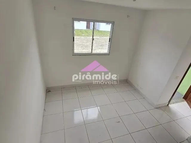 Casa com 70m² 2 quartos e 1 banheiro, à venda, no bairro Jardim Paulista em São José Dos Campos