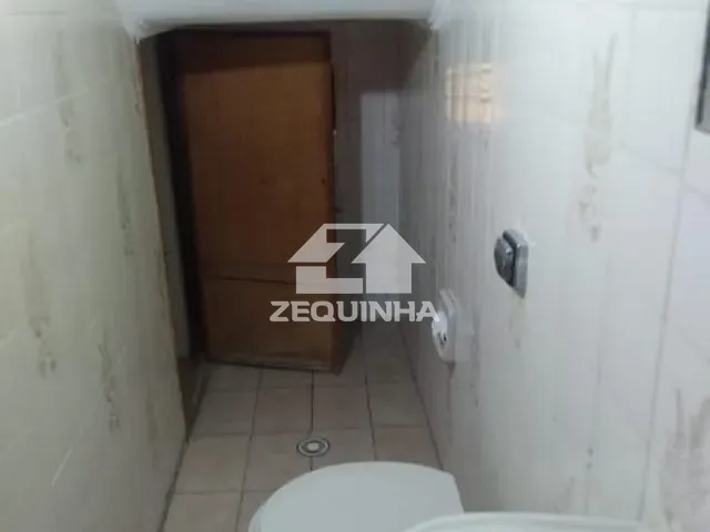 Casa com 180m² 4 quartos e 3 banheiros, à venda, no bairro Vila Yara em Osasco