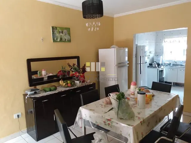 Casa com 250m² 3 quartos e 1 banheiro, à venda, no bairro Jardim Amanda I em Hortolândia