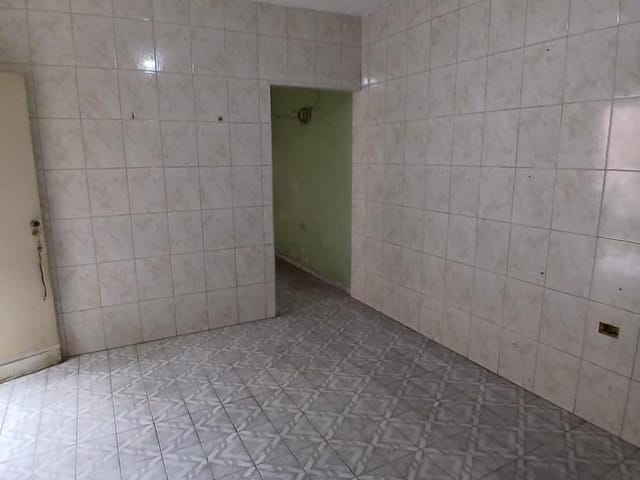 Casa com 193m² 1 quarto e 1 banheiro, à venda, no bairro Centro em Diadema