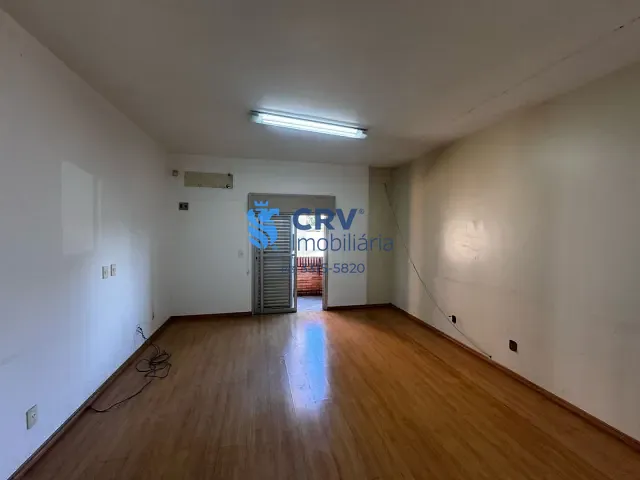 Casa com 490m², para alugar, no bairro Cambesa em Londrina