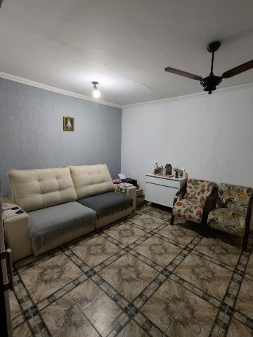 Casa com 250m² 3 quartos e 1 banheiro, à venda, no bairro Conjunto Habitacional Terra dos Ipês I (Sul) em Pindamonhangaba