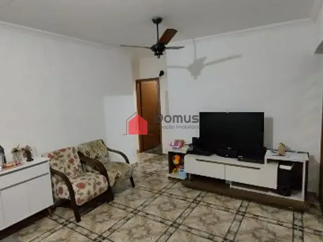 Casa com 250m² 3 quartos e 1 banheiro, à venda, no bairro Conjunto Habitacional Terra dos Ipês I (Sul) em Pindamonhangaba