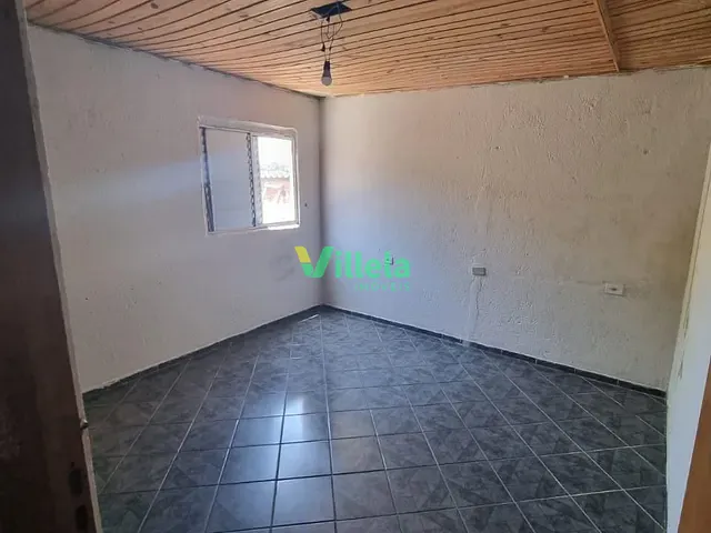 Casa 3 quartos e 2 banheiros, à venda, no bairro Estância Guatambu em Itaquaquecetuba