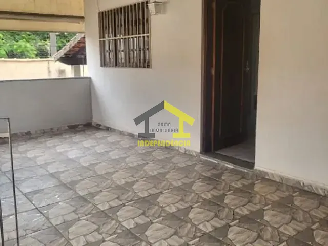 Casa com 233m² 3 quartos e 1 banheiro, à venda, no bairro Núcleo Residencial Doutor Luiz de Mattos Pimenta em Itatiba
