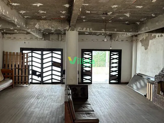Casa com 1000m² 3 quartos e 1 banheiro, à venda, no bairro Vila Suissa em Mogi das Cruzes