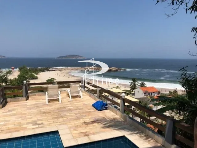 Casa com 800m² 4 quartos e 4 banheiros, à venda, no bairro Piratininga em Niterói