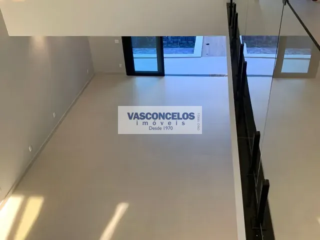 Casa com 451m² 4 quartos e 5 banheiros, à venda, no bairro Condomínio Residencial Monte Carlo em São José dos Campos
