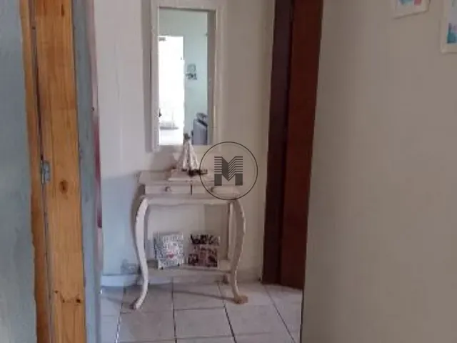 Casa 2 quartos e 1 banheiro, à venda, no bairro Residencial Village Santana em Guaratinguetá