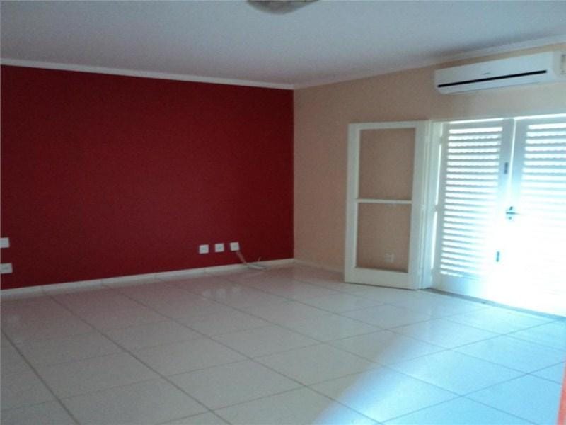Casa, 3 quartos, 215 m² - Foto 26