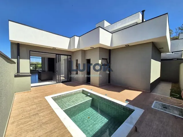 Casa com 300m² 3 quartos e 5 banheiros, à venda, no bairro Bosque dos Eucaliptos em Valinhos