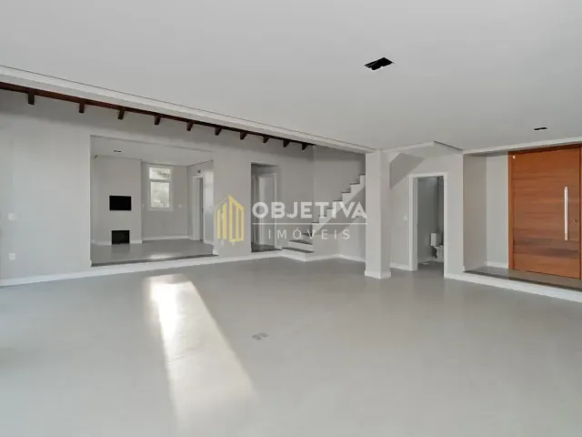 Casa 3 quartos e 4 banheiros, à venda, no bairro Metzler em Campo Bom