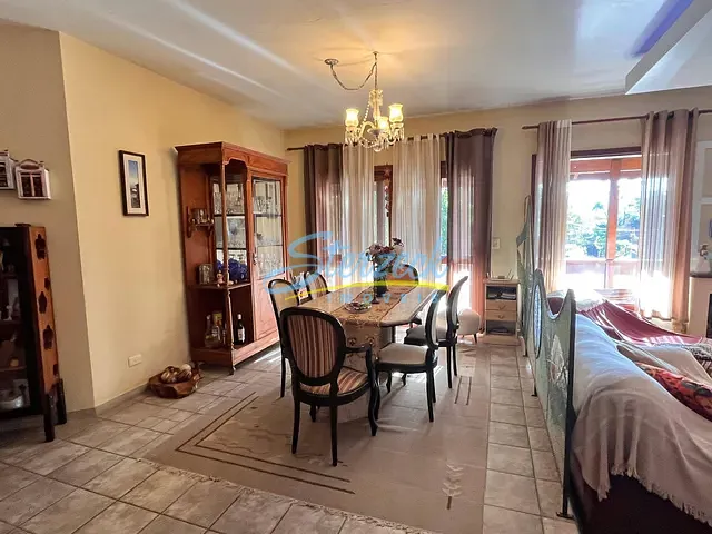Casa com 893m² 4 quartos e 6 banheiros, para alugar, no bairro Marambaia em Vinhedo