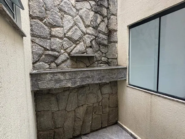 Casa 4 quartos e 2 banheiros, à venda, no bairro Virgem Santa em Macaé