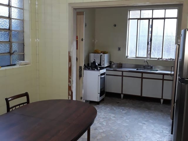 Casa com 250m² 3 quartos e 2 banheiros, à venda, no bairro Santa Paula em São Caetano do Sul
