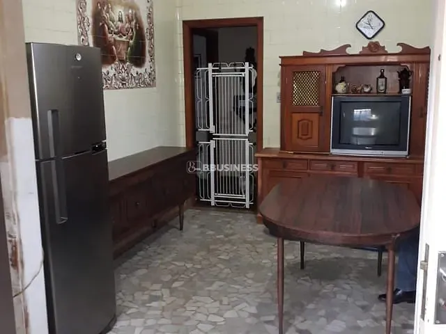Casa com 250m² 3 quartos e 2 banheiros, à venda, no bairro Santa Paula em São Caetano do Sul