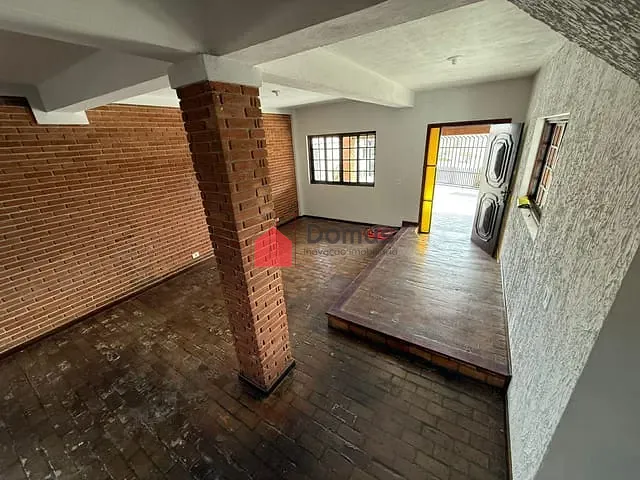 Casa com 395m² 3 quartos e 3 banheiros, à venda, no bairro PARQUE DAS NAÇÕES em Pindamonhangaba