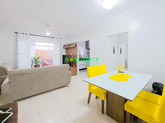 Casa 3 quartos e 2 banheiros, à venda, no bairro Residencial Santa Paula em Jacareí