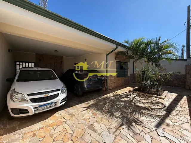 Casa com 400m² 3 quartos e 3 banheiros, à venda, no bairro Jardim Paraiso de Viracopos em Campinas