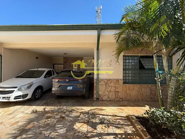 Casa com 400m² 3 quartos e 3 banheiros, à venda, no bairro Jardim Paraiso de Viracopos em Campinas