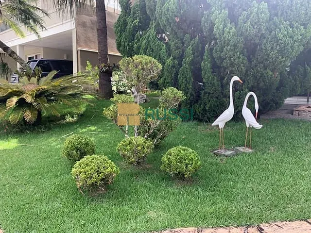Casa com 632m² 4 quartos e 6 banheiros, à venda ou para alugar, no bairro Jardim Aquarius em São José dos Campos