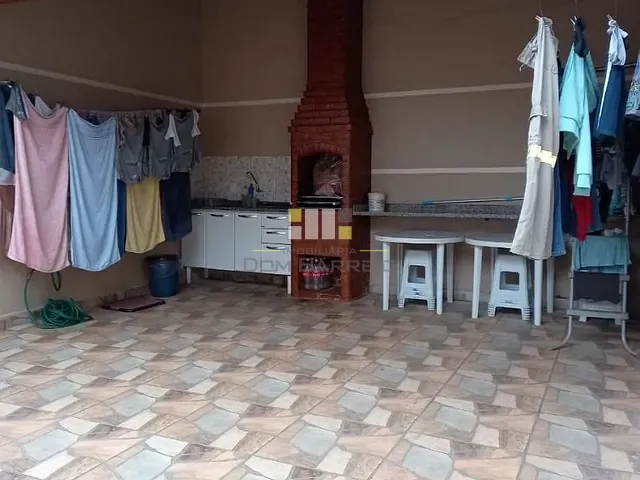 Casa com 160m² 3 quartos e 2 banheiros, à venda, no bairro Centro em Sumaré