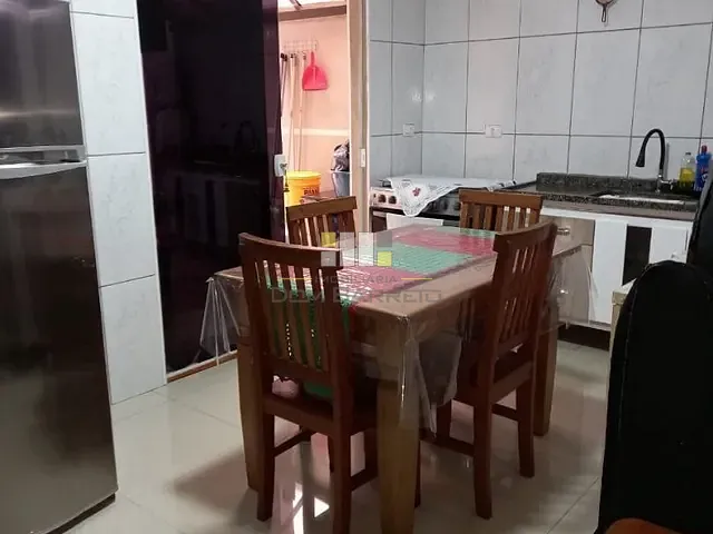 Casa com 160m² 3 quartos e 2 banheiros, à venda, no bairro Centro em Sumaré