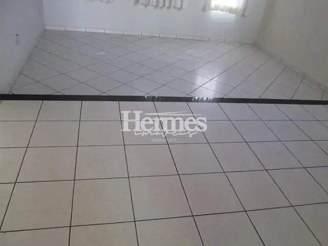 Casa com 270m² 3 quartos e 3 banheiros, à venda, no bairro Condomínio Okinawa em Paulínia