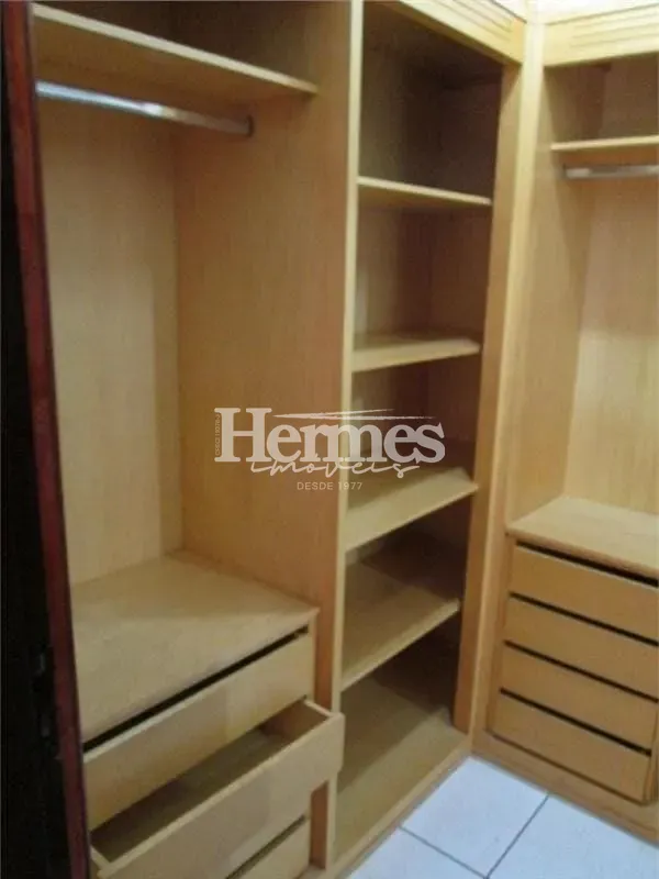 Casa, 3 quartos, 210 m² - Foto 31