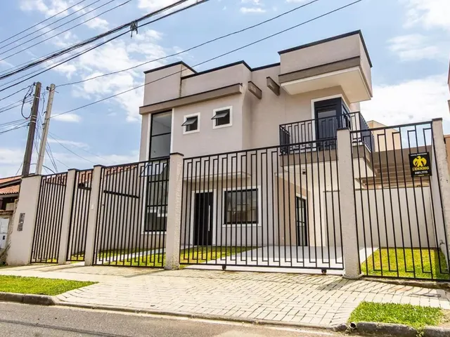 Casa com 205m² 3 quartos e 3 banheiros, à venda, no bairro Cruzeiro em São José Dos Pinhais