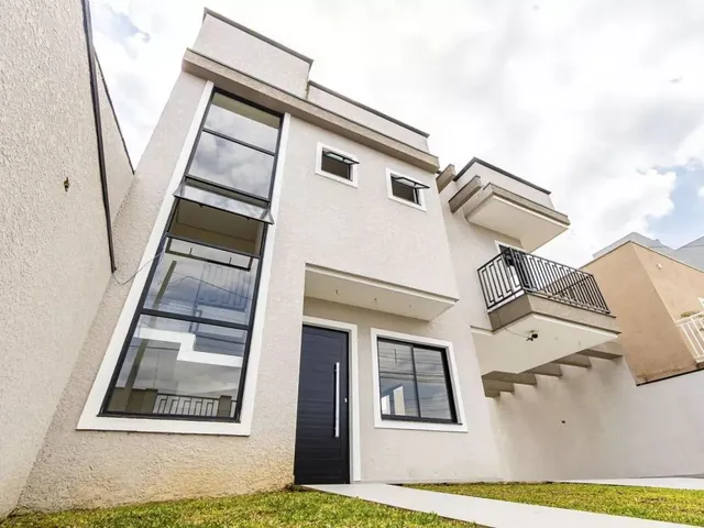 Casa com 205m² 3 quartos e 3 banheiros, à venda, no bairro Cruzeiro em São José Dos Pinhais