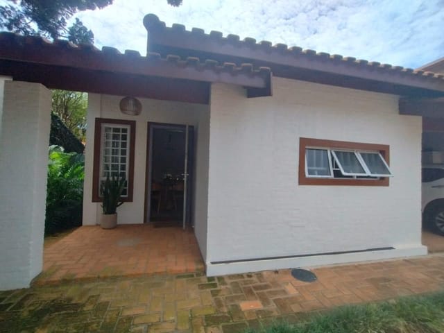 Foto do Casa - Casa com 3 dormitórios à venda, 147 m² por R$ 1.000.000,00 - Jardim Holanda - Holambra/SP | MARIANA FURIO DE WIT CORRETORA DE SEGUROS E IMOVEIS LTDA