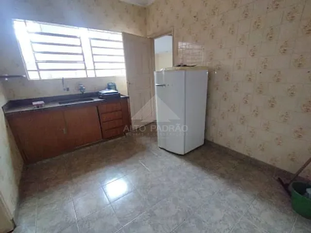 Casa com 285m² 4 quartos e 2 banheiros, à venda, no bairro Matriz em Mauá