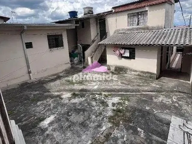 Casa com 300m² 3 quartos e 2 banheiros, à venda, no bairro Jardim Americano em São José Dos Campos