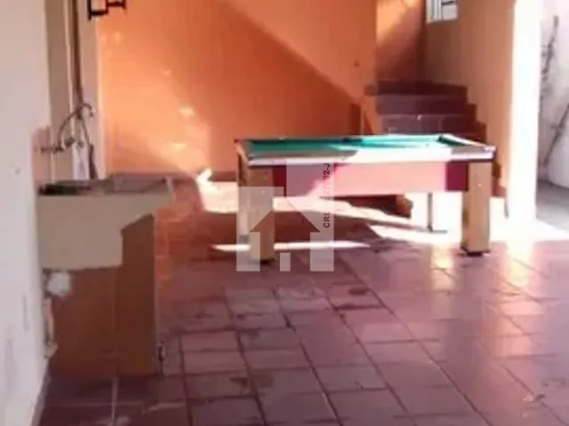 Casa 4 quartos e 2 banheiros, à venda, no bairro Jardim Sales em Jundiaí