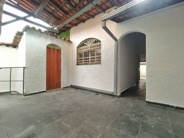 Foto do Casa - Casa geminada com 02 quartos, sendo um suíte, duas vagas, Bairro Floramar, Belo Horizonte, MG | Deltalar Imóveis
