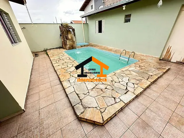 Casa com 250m² 3 quartos e 4 banheiros, à venda, no bairro Jardim Santa Filomena em Itatiba
