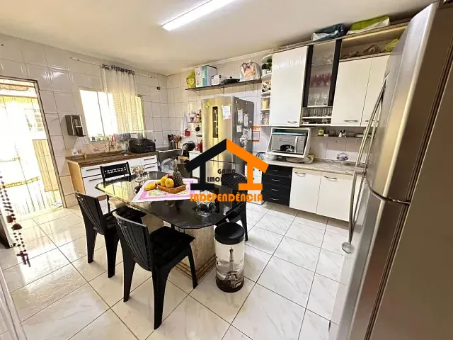 Casa com 250m² 3 quartos e 4 banheiros, à venda, no bairro Jardim Santa Filomena em Itatiba