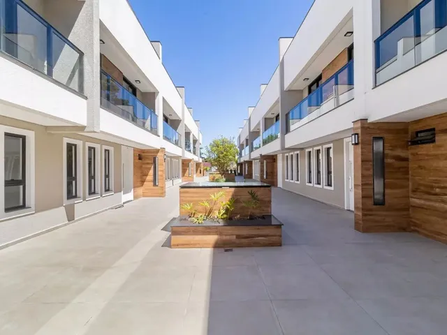 Casa com 193m² 3 quartos e 5 banheiros, à venda, no bairro Santo Inácio em Curitiba
