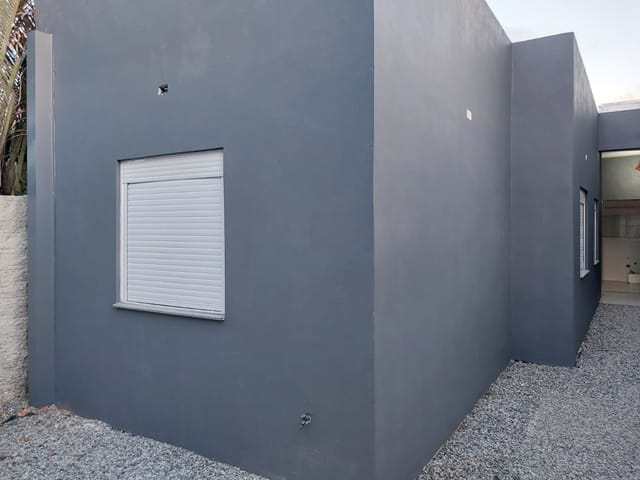 Casa 3 quartos e 1 banheiro, à venda, no bairro Laranjal em Pelotas